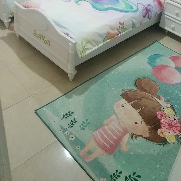 عکس فرش خانم کوچولو